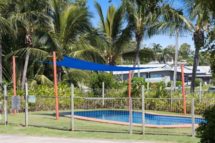 Poinciana At Cooee Bay Hotel Yeppoon Exterior foto